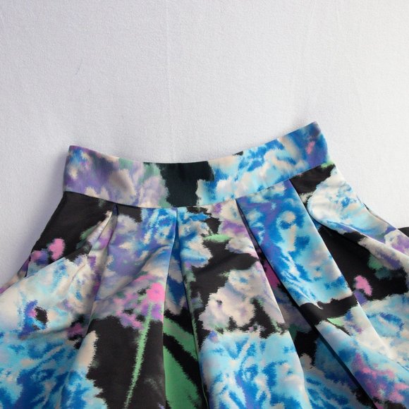 Eliza J Pleated Ball Skirt - Picture 2 of 4